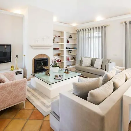 Sleeps 4 Air Con T607991 아파트 퀸타도라고