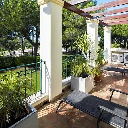 Sleeps 4 Air Con T607991
