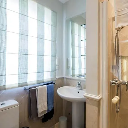 Sleeps 4 Air Con T607991 شقة كينتا دو لاغو